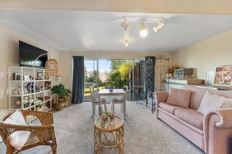Photo of property in 7 Braeburn Street, Vauxhall, Dunedin, 9013
