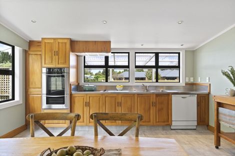 Photo of property in 2 Farley Avenue, Greytown, 5712