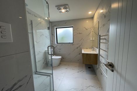 Photo of property in 30a Lowtherhurst Road, Massey, Auckland, 0614