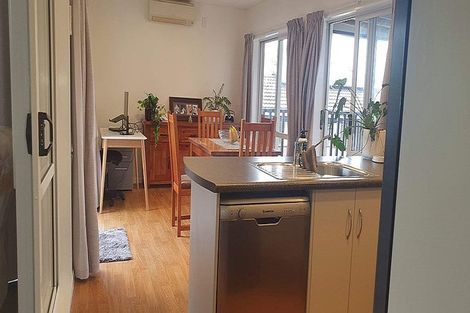 Photo of property in 81a Percy Kinsman Crescent, Riverstone Terraces, Upper Hutt, 5018