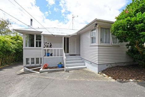Photo of property in 40 Dowling Grove, Silverstream, Upper Hutt, 5019
