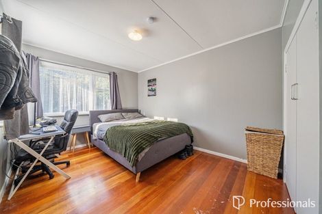 Photo of property in 66 Peel Place, Wainuiomata, Lower Hutt, 5014
