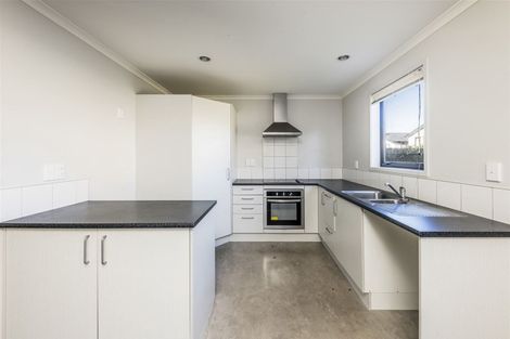 Photo of property in 5 Kuparu Street, Weymouth, Auckland, 2103