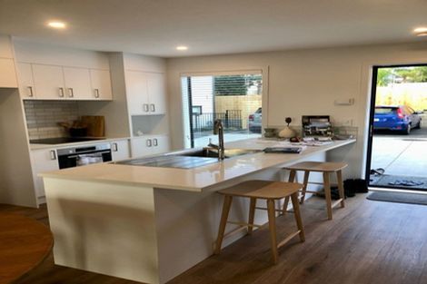 Photo of property in 4/35 Garadice Road, Rothesay Bay, Auckland, 0630