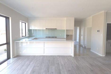 Photo of property in 26 Carrygawley Road, Flat Bush, Auckland, 2019