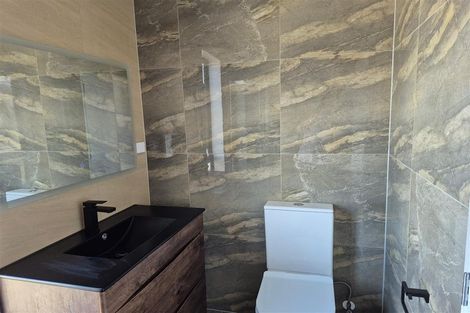 Photo of property in 21 Waikaha Street, Pokeno, 2472