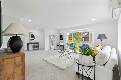 Photo of property in 8 Willowbank Close, East Tamaki Heights, Auckland, 2016