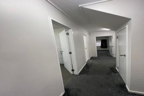 Photo of property in 1/41 College Road, Northcote, Auckland, 0627