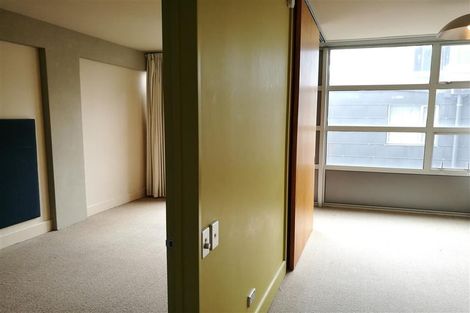 Photo of property in St Pauls Apartments, 81/43u Mulgrave Street, Thorndon, Wellington, 6011
