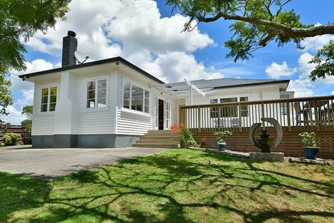 Photo of property in 2083 State Highway 16, Helensville, 0875