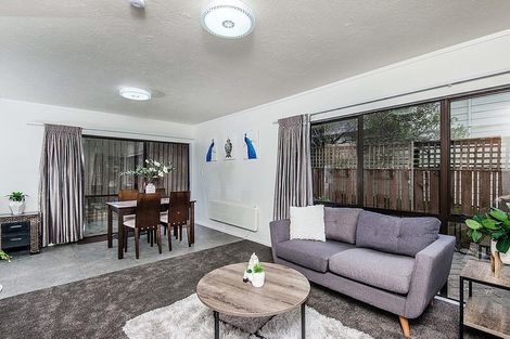 Photo of property in 21f4 Rotoiti Street, Johnsonville, Wellington, 6037
