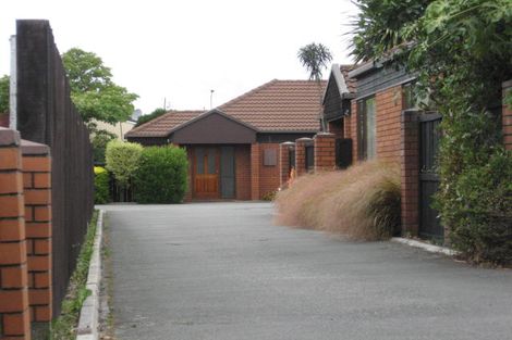 Photo of property in 8 Angela Street, Upper Riccarton, Christchurch, 8041