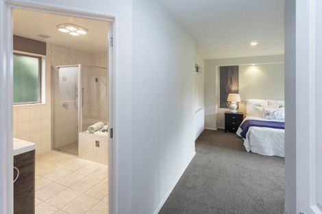 Photo of property in 37 Hussey Road, Harewood, Christchurch, 8051