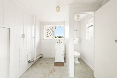 Photo of property in 4122 Great North Road, Glen Eden, Auckland, 0602