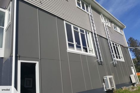 Photo of property in 76- 78 Sievers Grove, Cannons Creek, Porirua, 5024