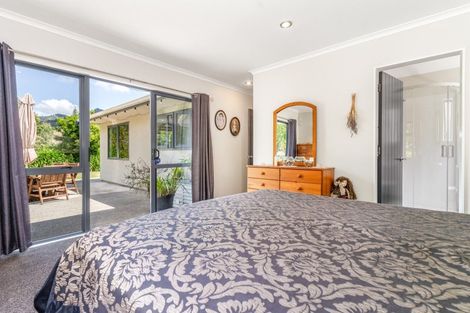 Photo of property in 5523 Masterton Castlepoint Road, Tinui, Masterton, 5889