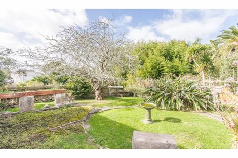 Photo of property in 8 Sarona Avenue, Glen Eden, Auckland, 0602