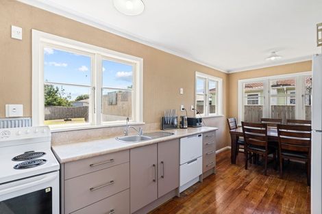 Photo of property in 32 Elizabeth Street, Levin, 5510