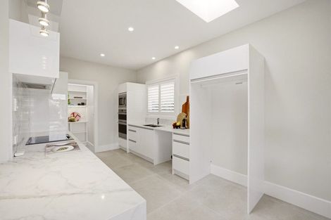 Photo of property in 29 Kotare Street, Fendalton, Christchurch, 8041