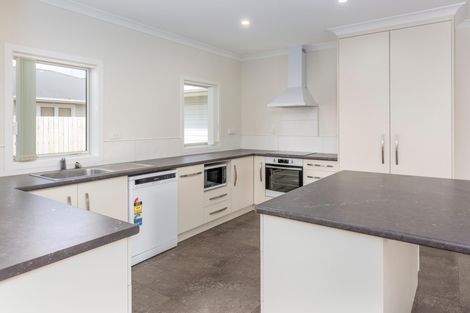 Photo of property in 75a Harrisville Road, Tuakau, 2121