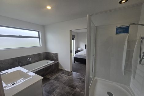 Photo of property in 17 Bastille Court, Rangatira Park, Taupo, 3330