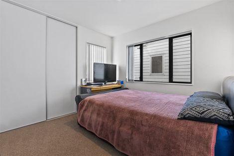 Photo of property in 37 Treestump Road, Takanini, 2112