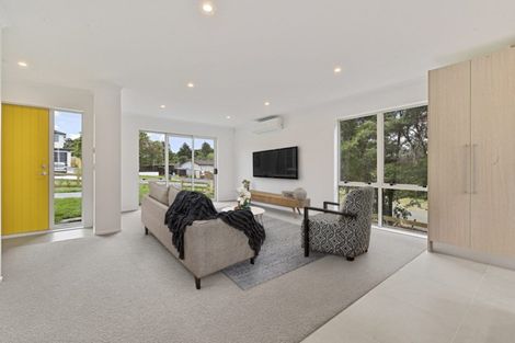 Photo of property in 89 Moire Road, Massey, Auckland, 0614
