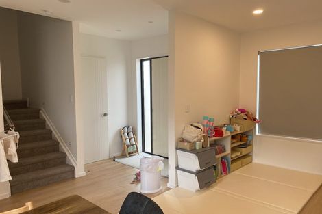 Photo of property in 24b Nikau Street, New Lynn, Auckland, 0600