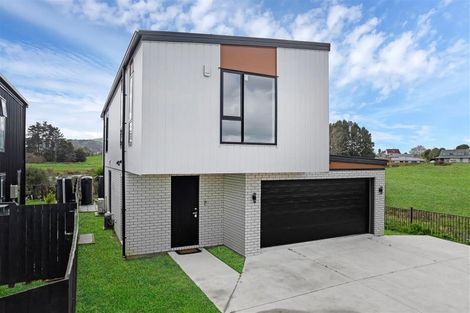 Photo of property in 25 Waikaha Street, Pokeno, 2472