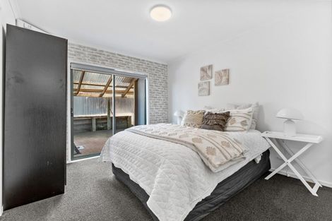 Photo of property in 30 Mariner Drive, Gulf Harbour, Whangaparaoa, 0930