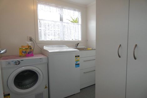 Photo of property in 22 Roebuck Street, Westport, 7825