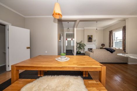 Photo of property in 25 Queen Street, Westport, 7825