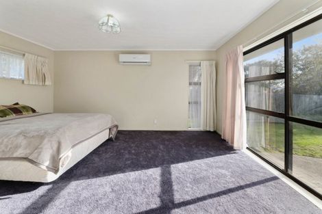 Photo of property in 15 Elmslie Place, Owhata, Rotorua, 3010