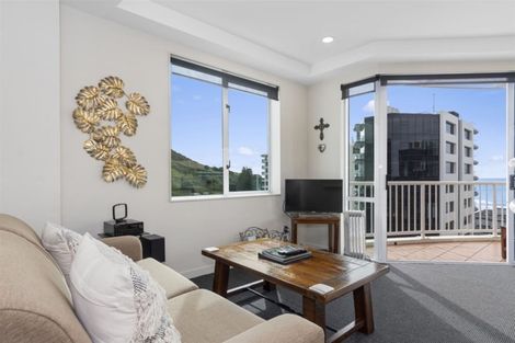 Photo of property in 12 Maunganui Road, Mount Maunganui, 3116