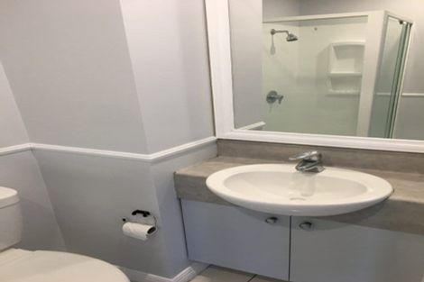 Photo of property in Quest/richard Pearse Apartment, 219u8a Willis Street, Te Aro, Wellington, 6011