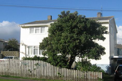 Photo of property in 34-36 Castor Crescent, Cannons Creek, Porirua, 5024