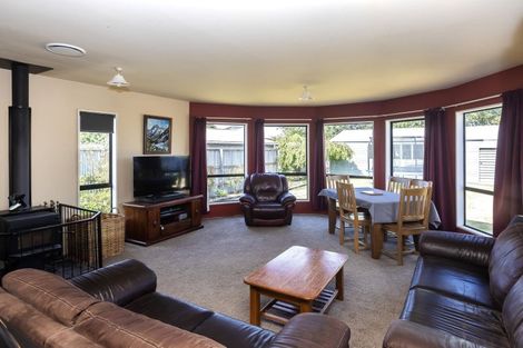 Photo of property in 19 Finsbury Street, Islington, Christchurch, 8042