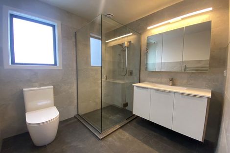 Photo of property in 11 Clinton Street, Fitzroy, New Plymouth, 4312