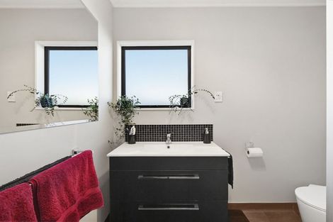Photo of property in 2/604 Alexandra Street, Parkvale, Hastings, 4122
