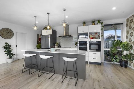 Photo of property in 23 Estate Grove, Inglewood, 4330