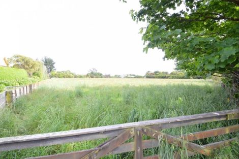 Photo of property in 180 Gladstone Road, Levin, 5571