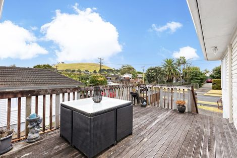 Photo of property in 5 Matapouri Road, Mangere Bridge, Auckland, 2022