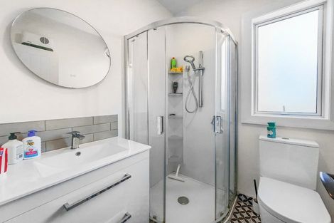 Photo of property in 24 Riverview Street, Beckenham, Christchurch, 8023