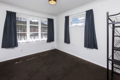 Photo of property in 2 Hazel Street, Ebdentown, Upper Hutt, 5018