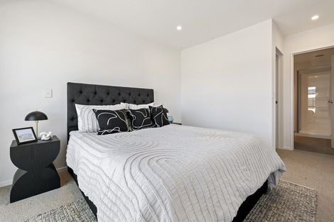 Photo of property in 529 Massey Road, Mangere, Auckland, 2022