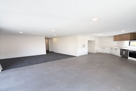 Photo of property in 33a Neill Street, Hornby, Christchurch, 8042