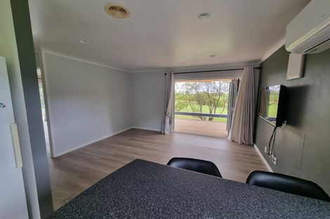 Photo of property in 21 Mcnaughten Road, Karioitahi, Waiuku, 2683