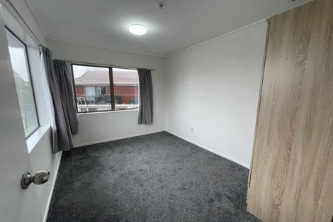 Photo of property in 1/41 College Road, Northcote, Auckland, 0627