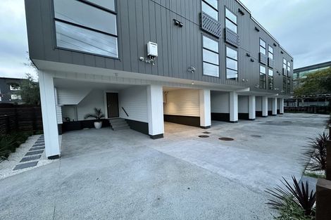 Photo of property in 2/379 Great South Road, Papatoetoe, Auckland, 2025