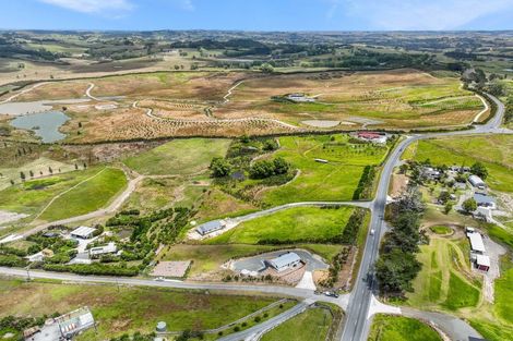 Photo of property in 2 Valley View Lane, Hakaru, 0975